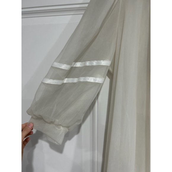 Vintage Miss Elaine Sheer Nylon Robe With Satin Trim Sheer Puff Sleeves - Picture 4 of 10